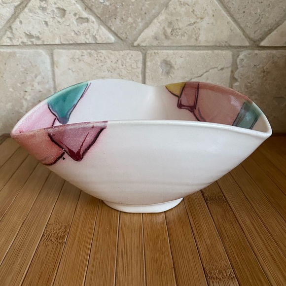 Hand-Painted Mid-Century Modern Art Bowl signed - Picture 7 of 14